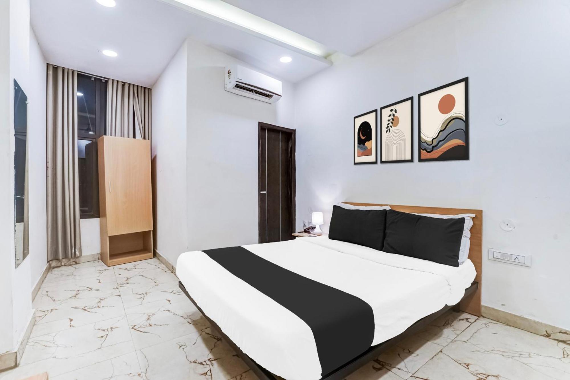 Super Townhouse Jagatpura Hotell Jaipur Exteriör bild